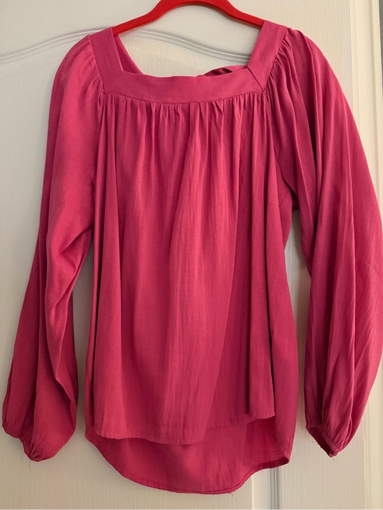 Tops - Square Neck Long Sleeve Blouse in Rose Pink